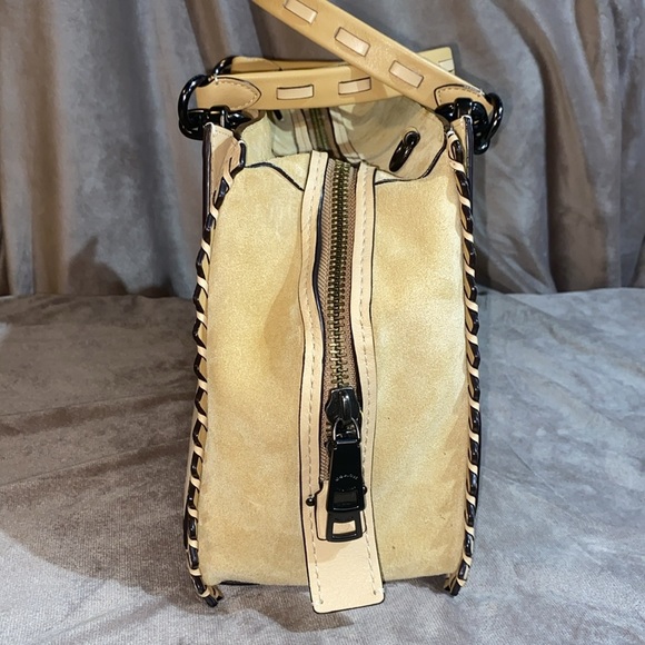 COACH Dreamer 36 69613
Suede Calf leather Handbag - Picture 4 of 14